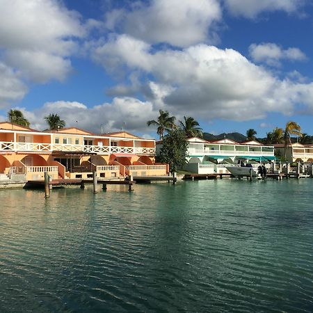 Antigua Chiama Italia Villas Jolly Harbour Exteriér fotografie
