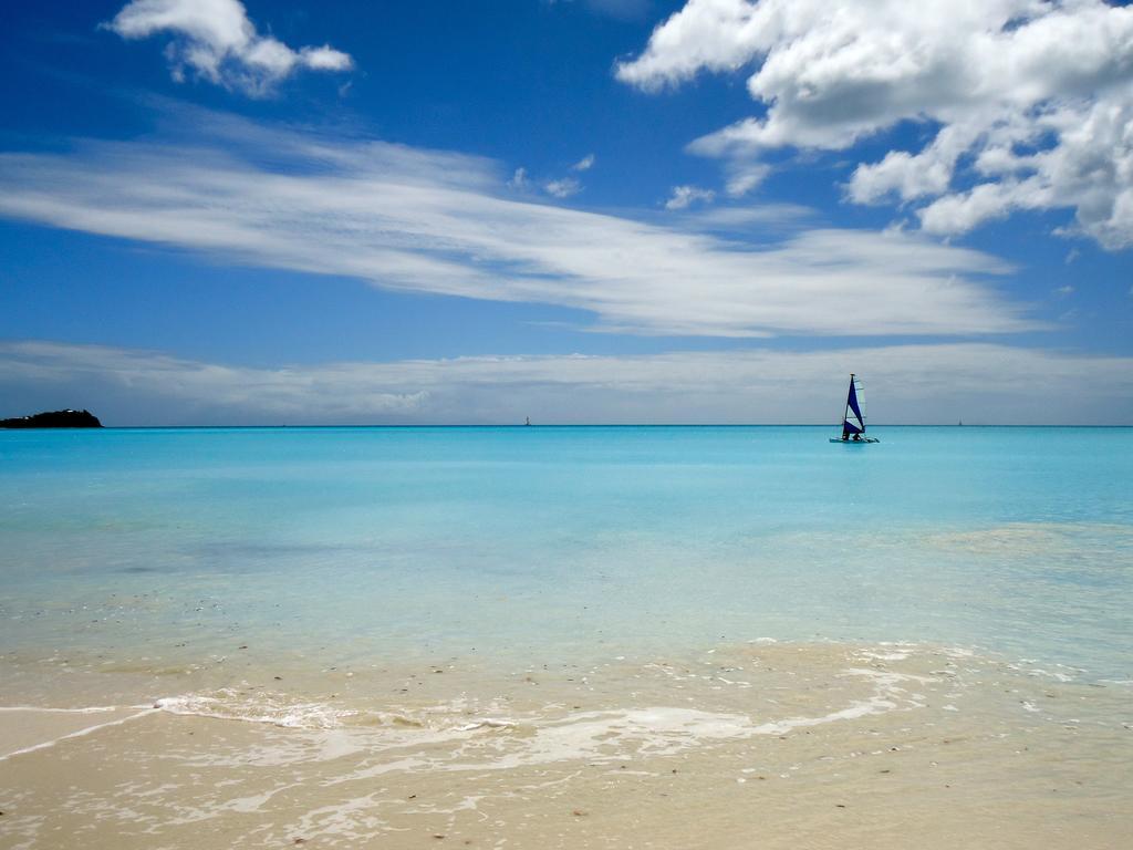 Antigua Chiama Italia Villas Jolly Harbour Exteriér fotografie
